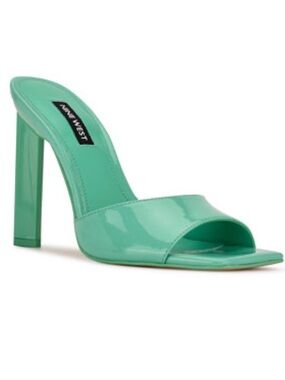 Nine West teal green square toe heel 8